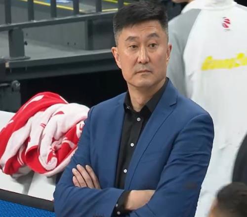 霍姆格伦生,涯新高篮板,专家点评大,韦德体育,韦德体育官网,韦德体育平台,韦德体育官方网站