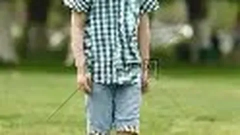 激战半场，纽卡惊现3-0大胜埃弗顿！马利克-佳夫闪电开疆，沃尔特马德精准挑射演绎进球盛宴！