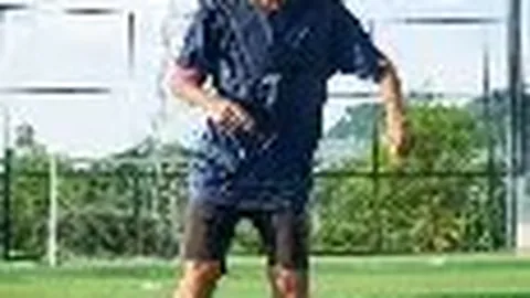 《缅怀战友！范戴克透露与阿诺德别离至今未谈，回忆并肩作战的珍贵时光》